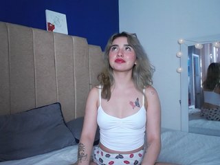 Erotický video chat Damian-n-Maya
