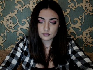 Fotky KattyCandy Welcome to my room, in public we can just chat, pm-10 tk, open cam - 40 tk, and my name is Maria) and i not collected friends 2500 420 2080 goal of day