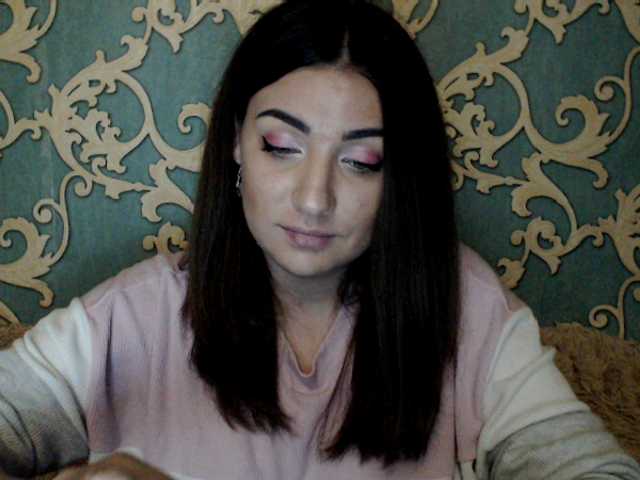 Fotky KattyCandy Welcome to my room, in public we can just chat, pm-10 tk, open cam - 40 tk, and my name is Maria) and i not collected friends 5000 2934 2066 goal of day