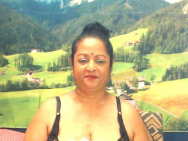 Fotky matureindian boobs 15 tk,ass 25 tokens,fully nude in pvt n spy,tip 15tk to use toy,guys all nude in spy or pvt,spreading ass n pussy also in spy or pvt