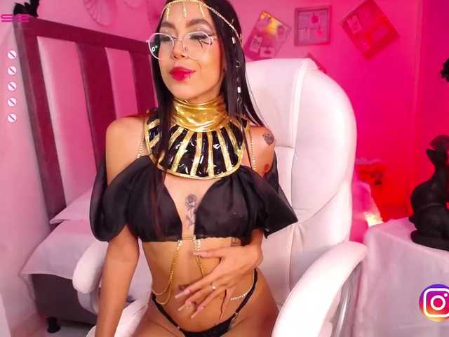 Fotky MelyTaylor ❤️hi! i'm Arlequin ❤️enjoy and relax with me❤️i like to play❤️⭐ lovense - domi - nora ⭐ @remain Toy in my hot and wet pussy with fingers in my ass, make me climax @total