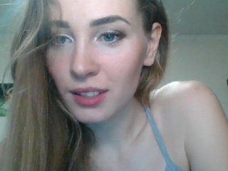 Fotky MilashkaRU Hi boys)) Boobs 50 tokens, pussy 99 tokens, tear the panties 150, completely undress 200 tokens, roulette 30 tokens. Toys and desires in group and private chat))) I collect at Lovense))