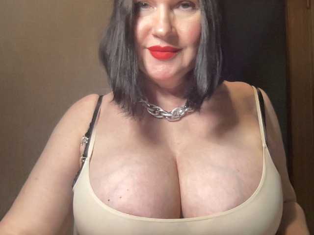 Fotky AutumnRene boobs 70 tokens, ass hole 65 tokens, nude 300 tokens, anal 500 tokens, deep throat 220 tokens, flash pussy 120